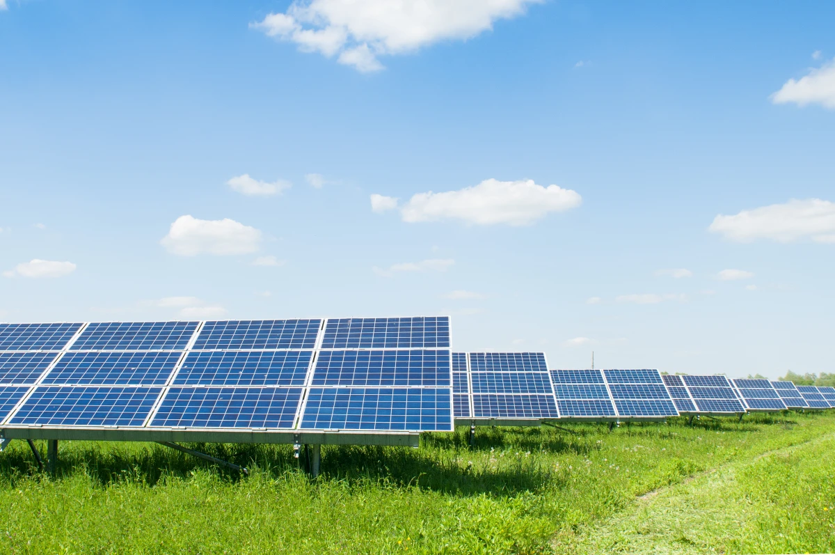 Panneaux solaires en copropriété : une solution d'avenir pour une énergie verte et économique